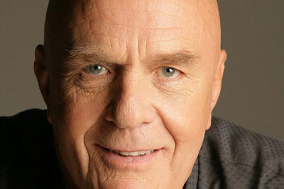 Wayne Dyer's Top 10 Principles For Manifesting With Your Mind