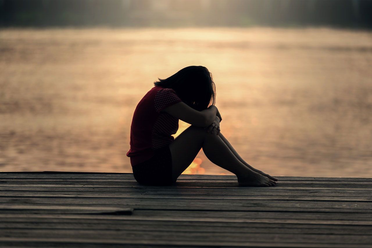 Feeling Alone: 8 Practical Steps for Overcoming Loneliness